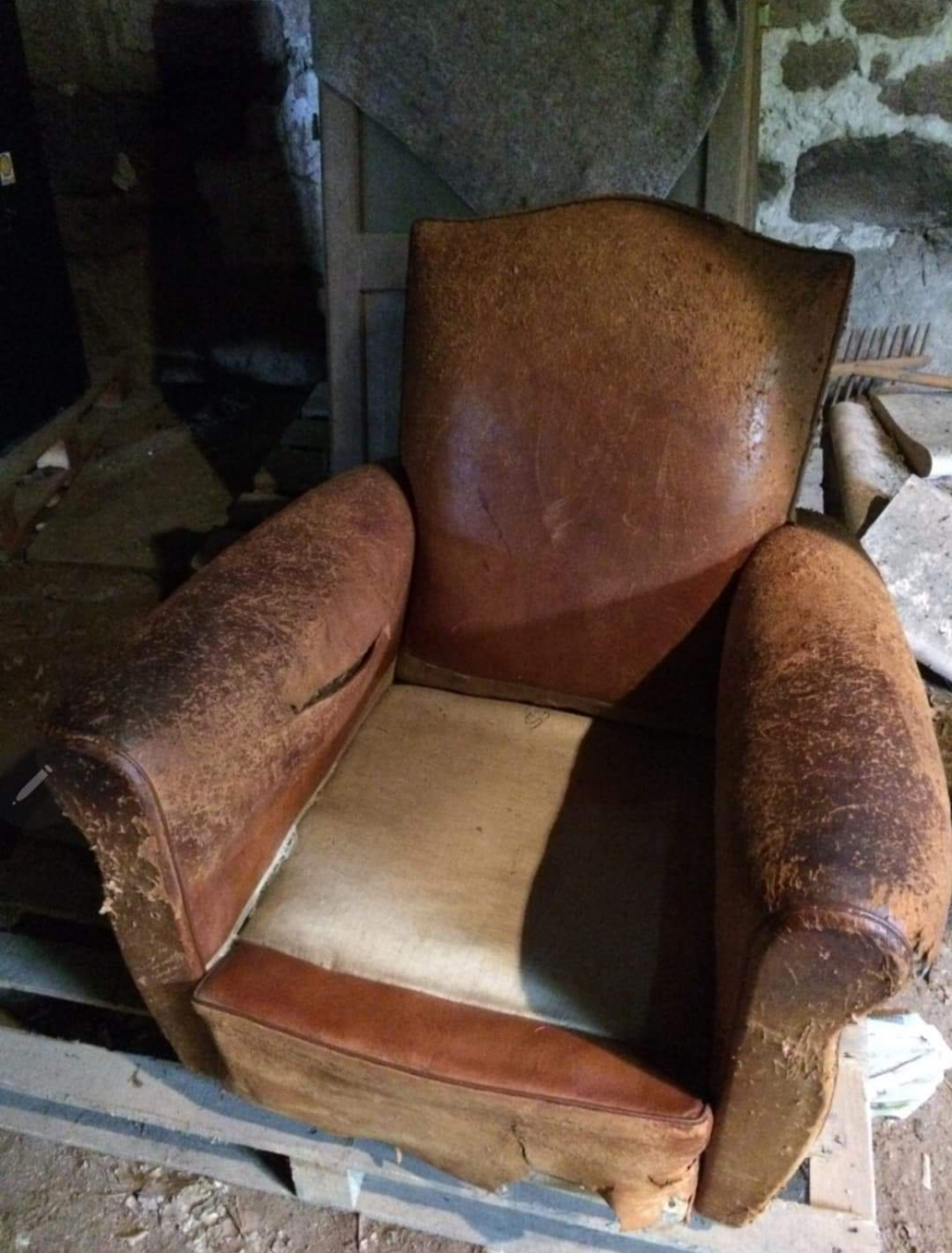 chatelin-et-fils-fauteuils-canapés-cuir-1
